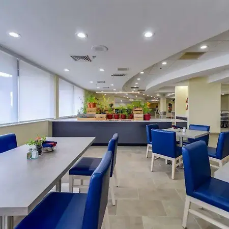 Comfort Inn Airport And Conference Center